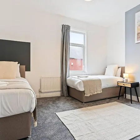 Tatil Evi Soppett House - Central Location - Free Parking, Fast Wifi And Smart Tv By Yoko Property *